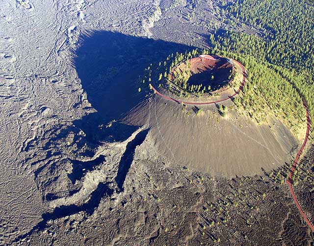 Lava Butte cinder cone and lava flow near Sunriver, Oregon